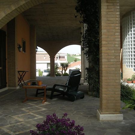 Castignano Bed And Breakfast San Martino المظهر الخارجي الصورة