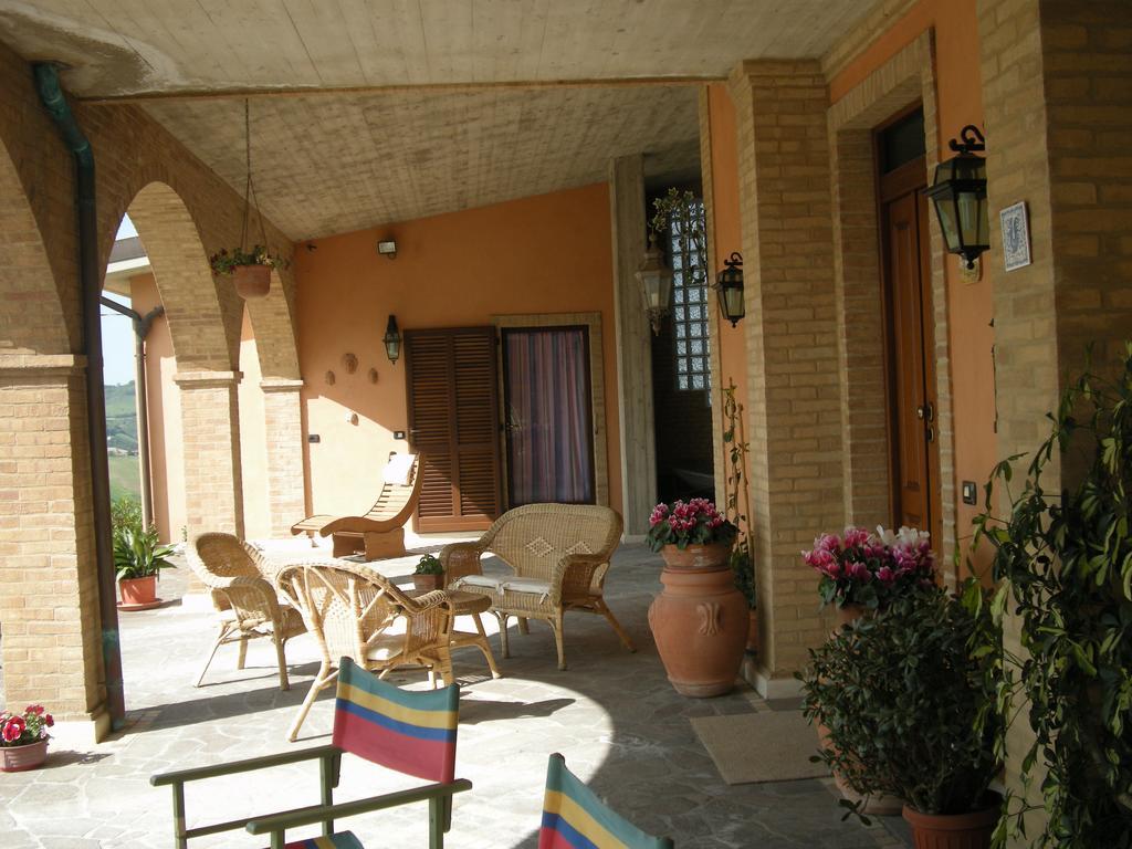 Castignano Bed And Breakfast San Martino المظهر الخارجي الصورة